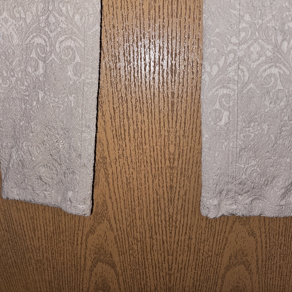 Eric Pants - Picture 2 of 8